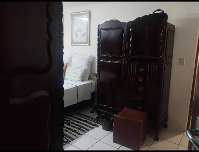 5 BEDROOM HOUSE FOR SALE IN BLUFF